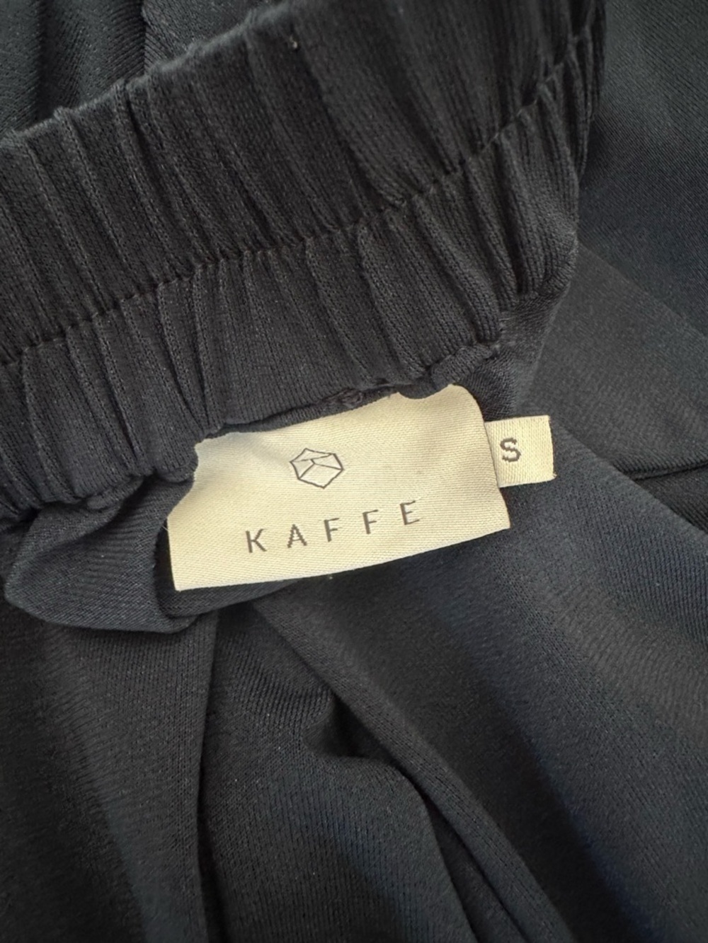 Kaffe Dark Academia High Waist Wide Leg Flowy Navy Summer Crop Trouser Pants - Picture 5 of 7